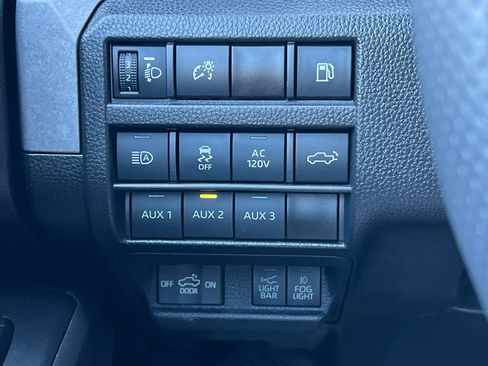 Used 2024 Toyota Tacoma Trailhunter image 42