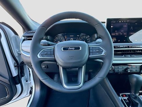 New 2026 Jeep Compass Limited image 7