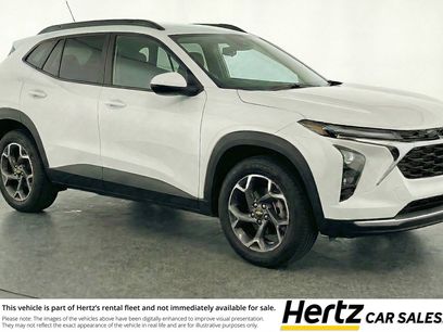 Used 2025 Chevrolet Trax LT w/ LT Convenience Package