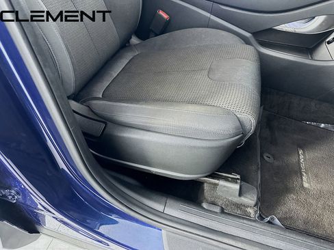 Certified 2022 Hyundai Santa Fe SEL image 32