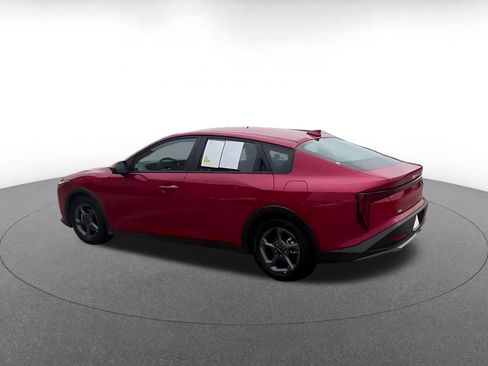 Used 2025 Kia K4 FWD image 8