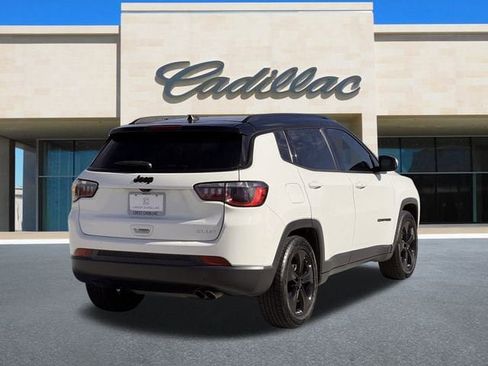 Used 2021 Jeep Compass Latitude w/ Sun and Sound Group image 3