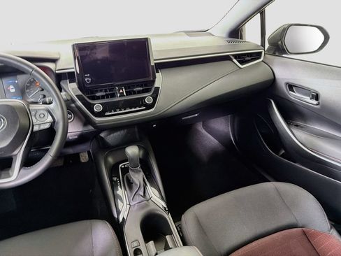Used 2025 Toyota Corolla SE FWD image 24
