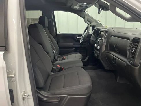 Used 2024 GMC Sierra 1500 Pro w/ Graphite Edition AWD/4WD image 10