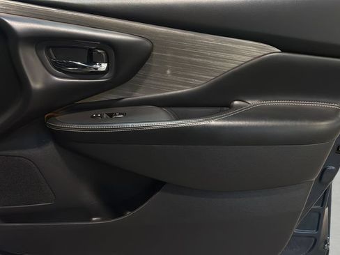 Used 2017 Nissan Murano Platinum AWD/4WD image 9