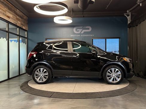 Used 2019 Buick Encore Preferred w/ Safety Package FWD image 2