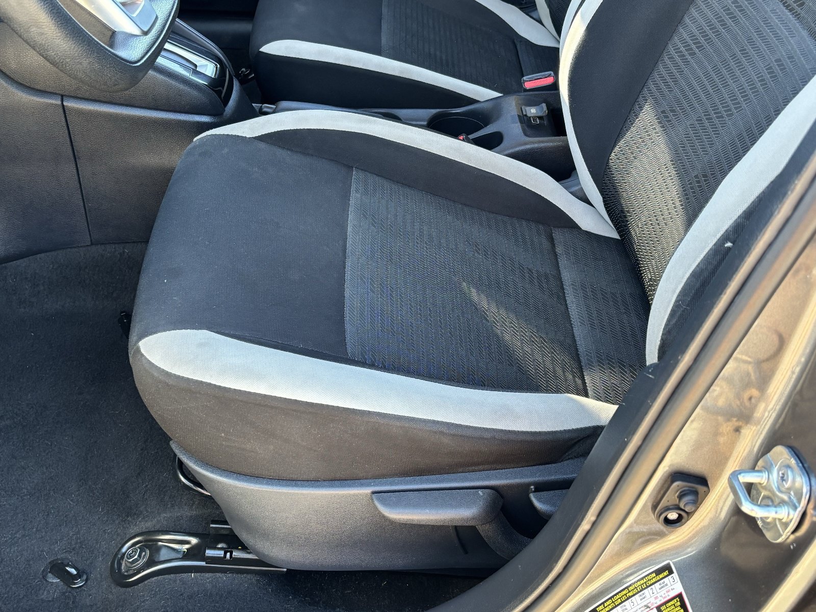 Used 2021 Nissan Versa SV FWD image 20
