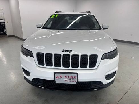 Used 2021 Jeep Cherokee Latitude Plus w/ Sun & Sound Group AWD/4WD image 5