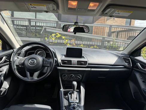 Used 2016 MAZDA MAZDA3 i Sport FWD image 11