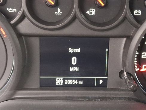 Used 2023 Chevrolet Silverado 1500 W/T w/ WT Value Package image 18