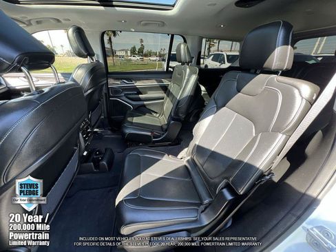 Used 2023 Jeep Grand Cherokee L Limited RWD image 30