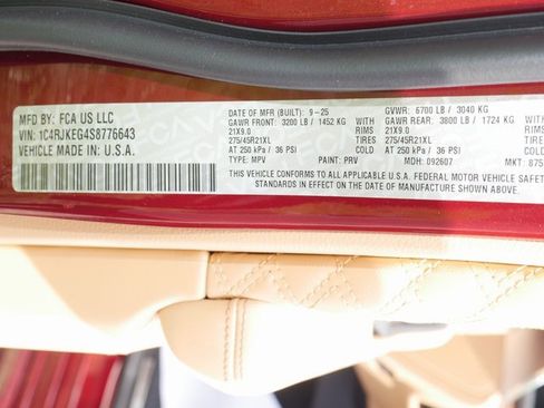 New 2025 Jeep Grand Cherokee L Summit image 25