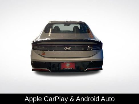 Used 2025 Hyundai Sonata SEL FWD image 18