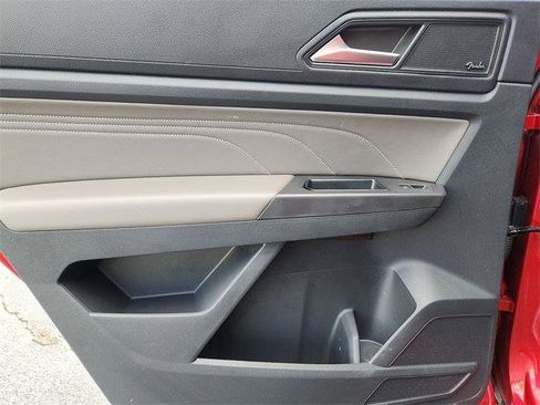 Certified 2022 Volkswagen Atlas SEL Premium image 10