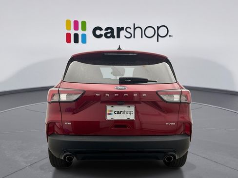 Used 2022 Ford Escape SE w/ SE Sport Appearance Package AWD/4WD image 4