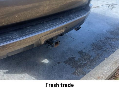 Used 2022 Toyota 4Runner SR5 Premium w/ Moonroof Package image 6