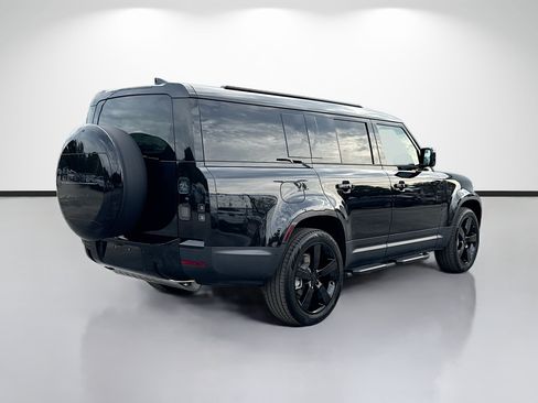 New 2026 Land Rover Defender 130 S AWD/4WD image 5