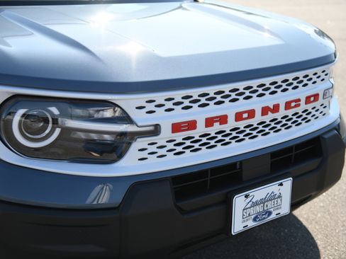 New 2026 Ford Bronco Sport Heritage image 6