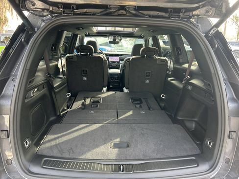 New 2025 Jeep Grand Cherokee L Limited image 30