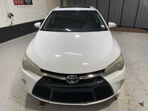 Used 2015 Toyota Camry XSE image 6