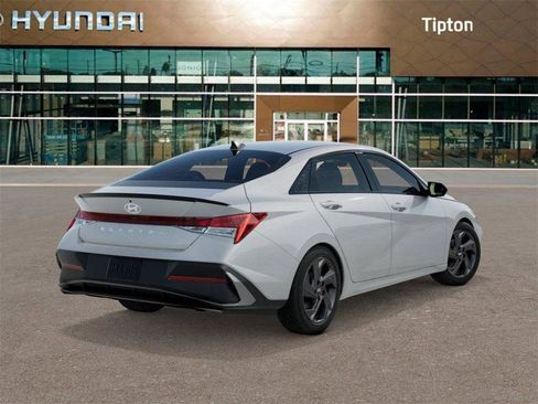 New 2026 Hyundai Elantra Sport image 4