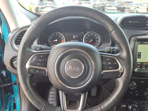 Used 2022 Jeep Renegade Latitude w/ Convenience Group AWD/4WD image 8