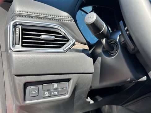 New 2025 MAZDA CX-5 Signature image 36