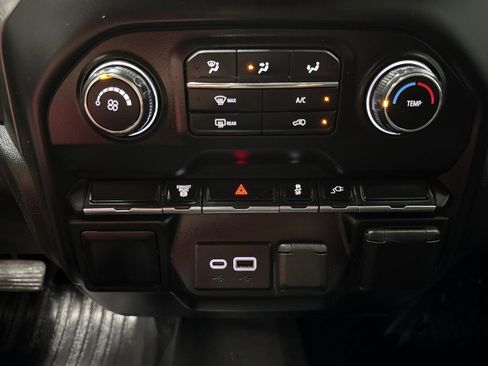 Used 2021 Chevrolet Silverado 3500 W/T w/ WT Fleet Convenience Package AWD/4WD image 25