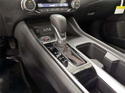 New 2025 Nissan Sentra SR image 25