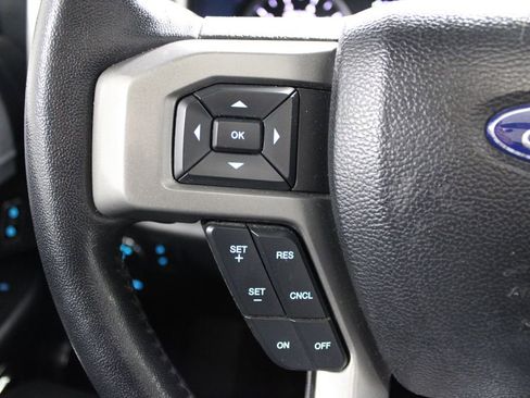 Used 2021 Ford Expedition XLT image 21