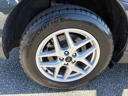 Used 2024 Ford Edge SEL image 24