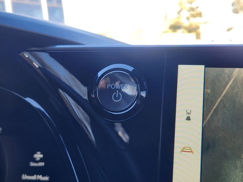 Used 2025 Lexus RX 350 RX 350h Luxury image 33