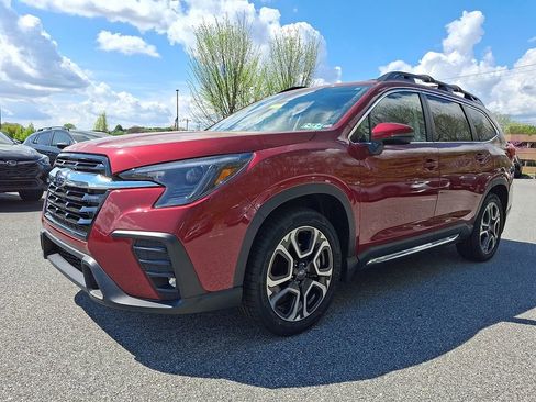 Certified 2023 Subaru Ascent Limited AWD/4WD image 4