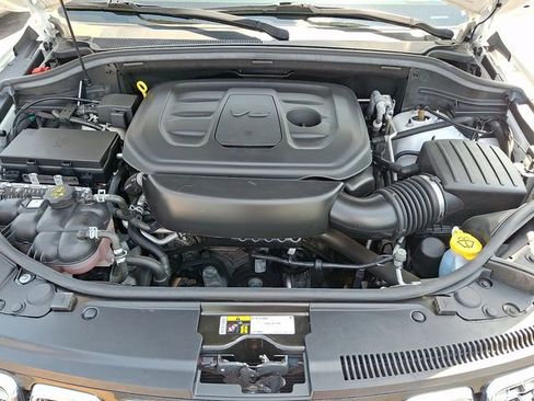 Used 2019 Jeep Grand Cherokee Overland AWD/4WD image 28