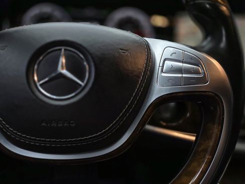 Used 2015 Mercedes-Benz S 550 4MATIC Sedan image 23