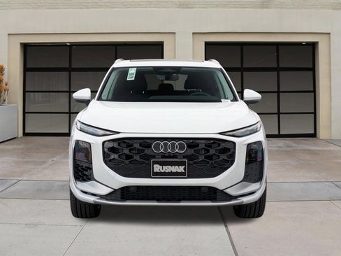 New 2026 Audi Q3 quattro 2.0T AWD/4WD image 2