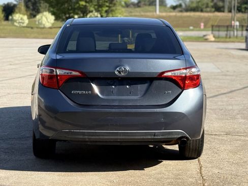 Used 2015 Toyota Corolla LE image 5
