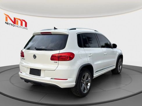 Used 2017 Volkswagen Tiguan Sport FWD image 5