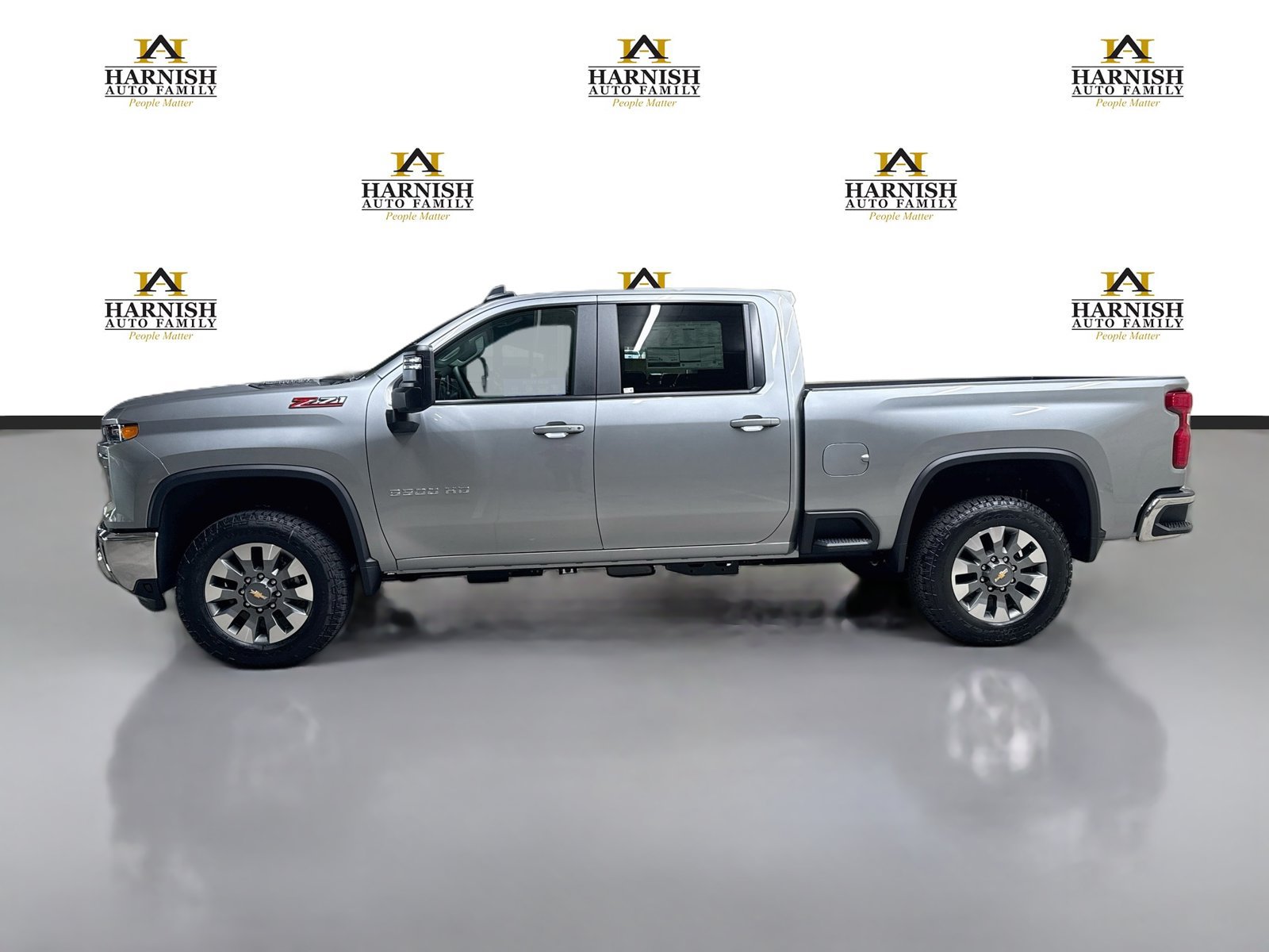 New 2026 Chevrolet Silverado 3500 LT AWD/4WD image 9