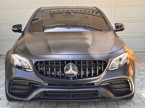 Used 2018 Mercedes-Benz E 63 AMG S image 26