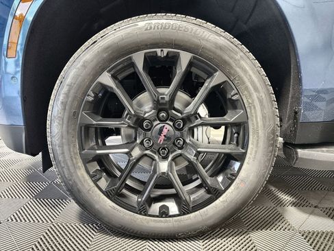 New 2026 GMC Yukon XL Elevation w/ Elevation Premium Package image 12