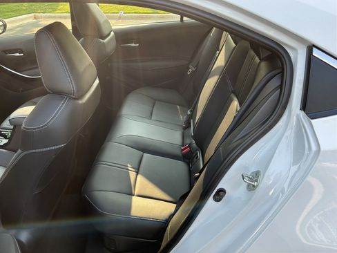 Used 2023 Toyota Corolla XLE FWD image 31
