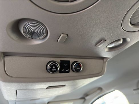 Used 2015 Nissan Armada Platinum w/ 2nd Row Captain Seat Package image 13