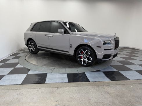 Used 2024 Rolls-Royce Cullinan Black Badge w/ Driver's Package AWD/4WD image 27