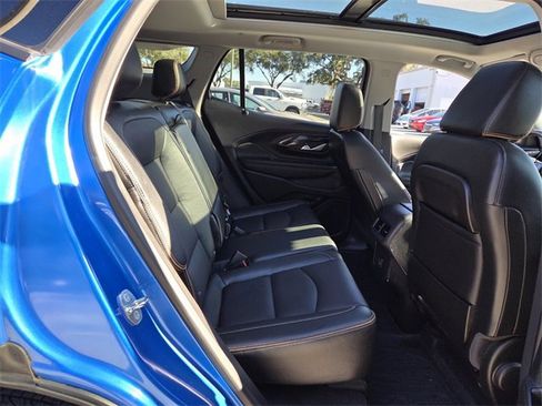 Used 2024 GMC Terrain AT4 w/ Infotainment Package II image 23