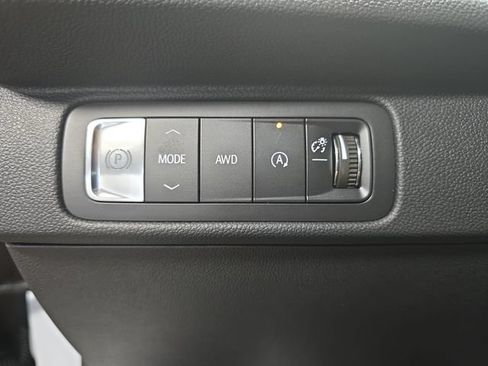New 2026 Chevrolet Traverse RS w/ LPO, Floor Liner Package AWD/4WD image 28