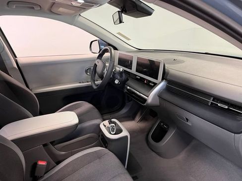Used 2024 Hyundai Ioniq 5 SE RWD image 11