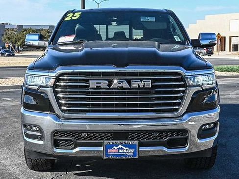 Used 2025 RAM 1500 Laramie AWD/4WD image 2