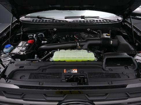 New 2026 Ford Expedition Tremor image 13