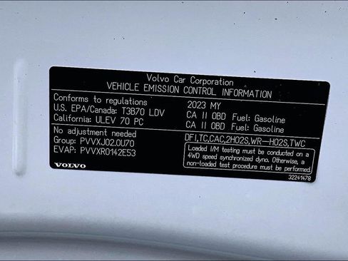 Certified 2023 Volvo S60 B5 Plus w/ Climate Package image 31